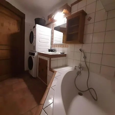 Dans Ferme 7 Personnes Apartment *
